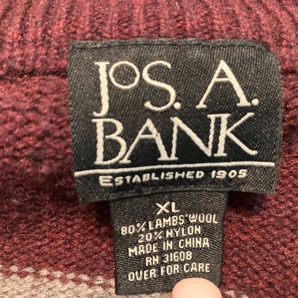 JoS. A. Bank Lambs Wool Blend Burgundy Gray Striped Crew Neck Sweater XL - Picture 3 of 3